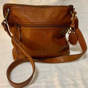 Fossil Very Vintage Flower Embossed Purse.